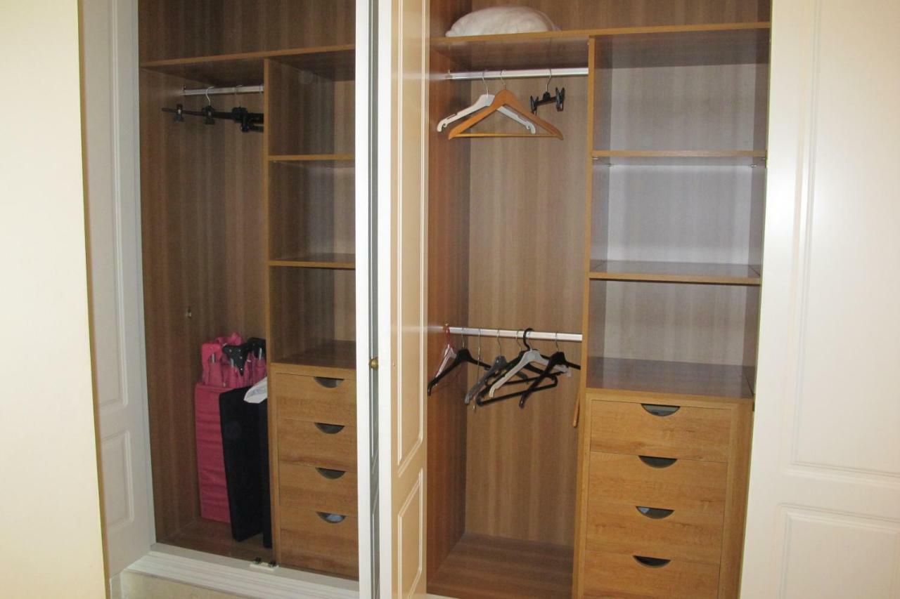 Apartamento En Los Patios De Santa Maria Golf Marbella Exterior foto
